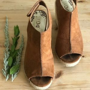 Casual Wedges